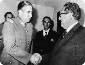 11kissinger_pinochet